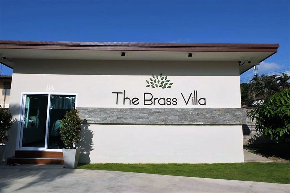 The Brass Villa Garden Resort Szatahip Kültér fotó